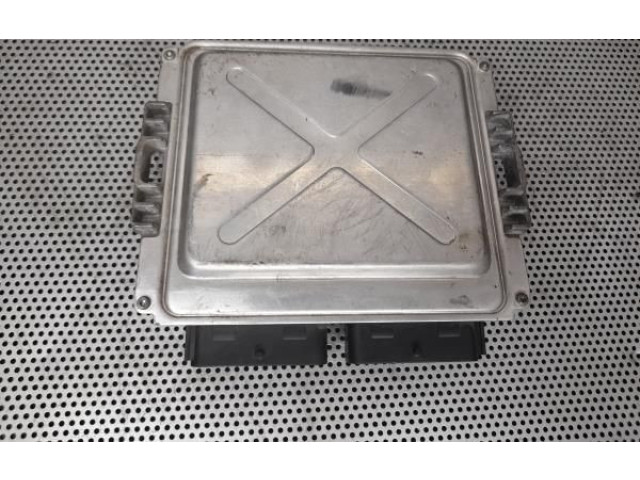 Блок управления 616551000 Dacia Sandero