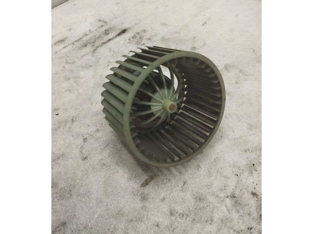 Вентилятор печки       Audi A6 S6 C4 4A