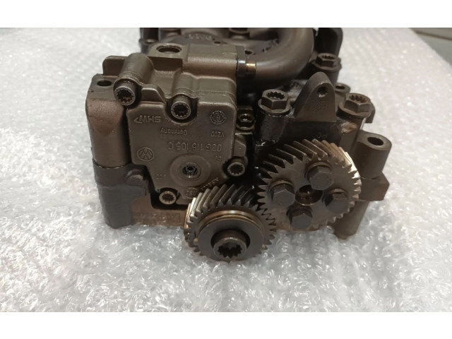 Масляный насос   03G115169E  Volkswagen PASSAT 