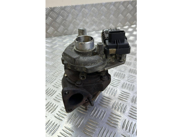 Турбина Jaguar XF X250 6NW009206 для двигателя 276DT / AJD / AJD7G