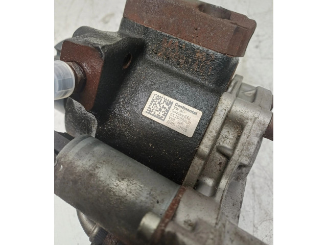 Топливный насос