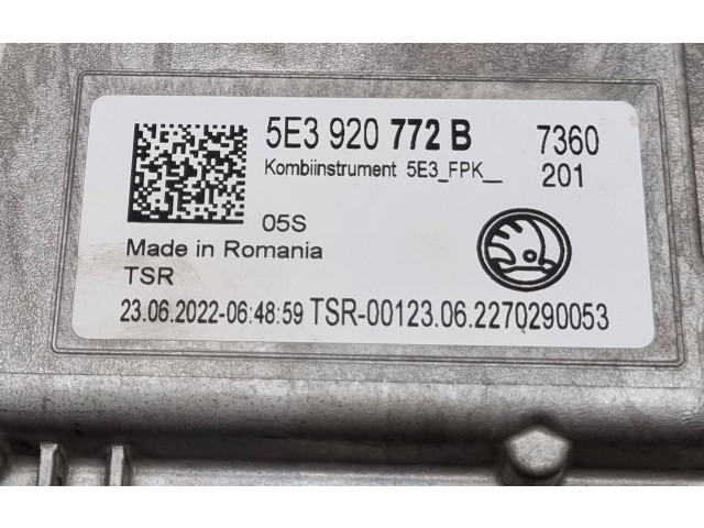 Панель приборов 5E3920772B, TSR0012306 Skoda Octavia Mk4