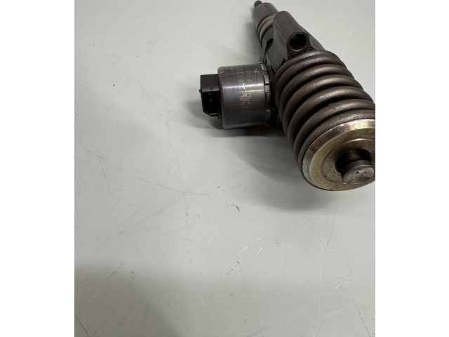 Форсунка 03G130073G, 03G130073GX Volkswagen Golf Plus BKD