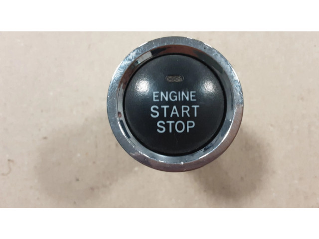 Включатель зажигания и стартера