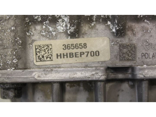 Турбина Нагнетатель Volvo XC90 31441265