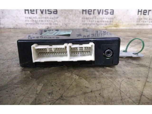 Блок управления 954003E310, 10R021806   KIA Sorento