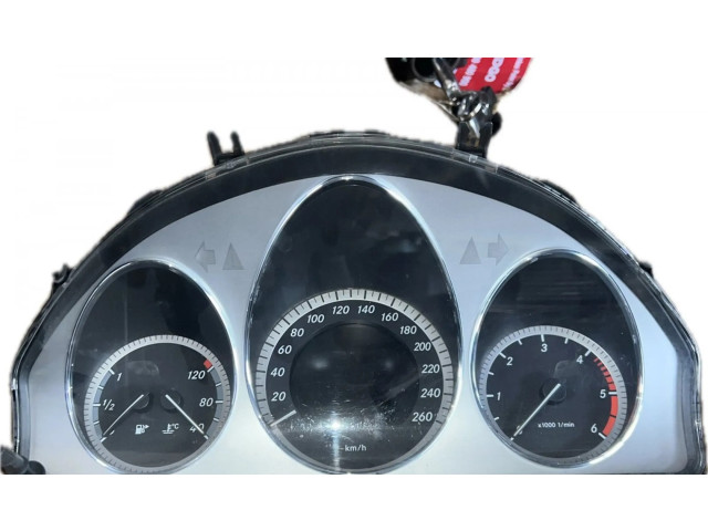 Přístrojová deska  Mercedes-Benz C W204 2010 A2049003802  