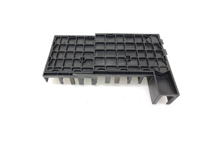 Блок предохранителей 7H0937550A, SLUZBA   Volkswagen Transporter - Caravelle T5      