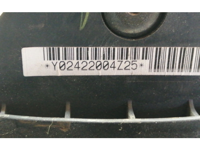Подушка безопасности водителя Y02422004Z25, E6EA4004238   Mitsubishi Space Star