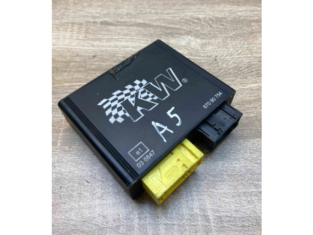 Řídící jednotka 67090754 Audi A5 8T 8F 2007