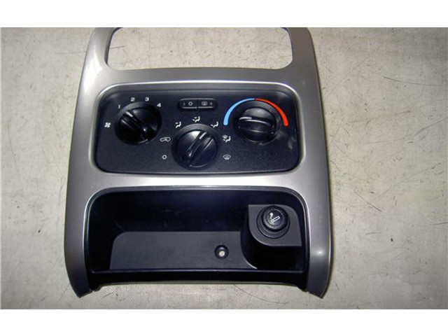 Блок управления климат-контролем p55037533ag Jeep Cherokee III KJ