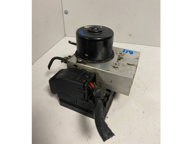 Блок АБС 8619968, 10092504023 Volvo V70 2000 - 2004 года