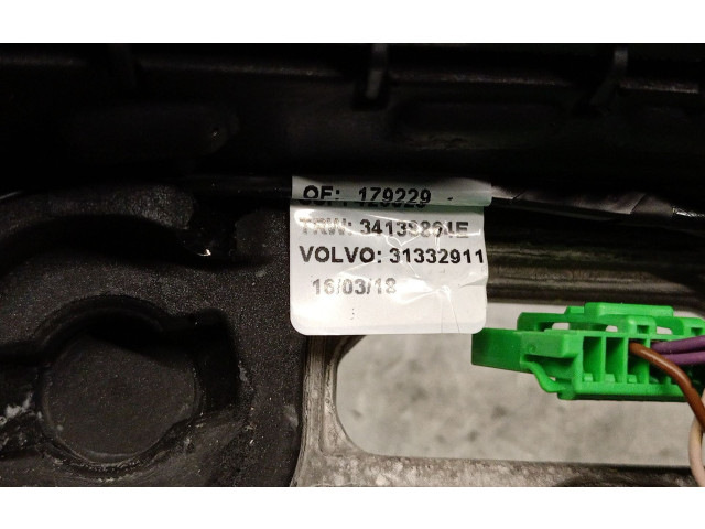 Vstřikovač 34220710A, 31250591   Volvo V40    D4204T8 