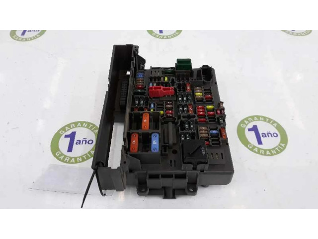 Pojistková skříňka 61149119445 BMW 3 E92 E93 2006