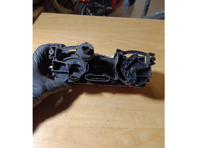 Блок управления климат-контролем 69667016 Mitsubishi Colt