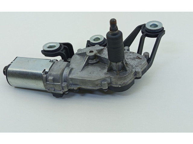 Моторчик заднего дворника 1Z9955711B, 32244100    Skoda Octavia Mk2 (1Z)