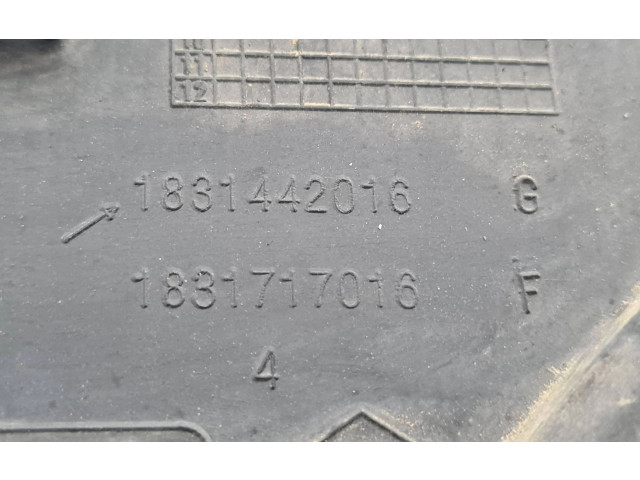 Вентилятор радиатора     8200525991    Renault Clio III 