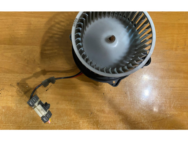 Вентилятор печки    8H17A, DHZAKP   KIA Ceed