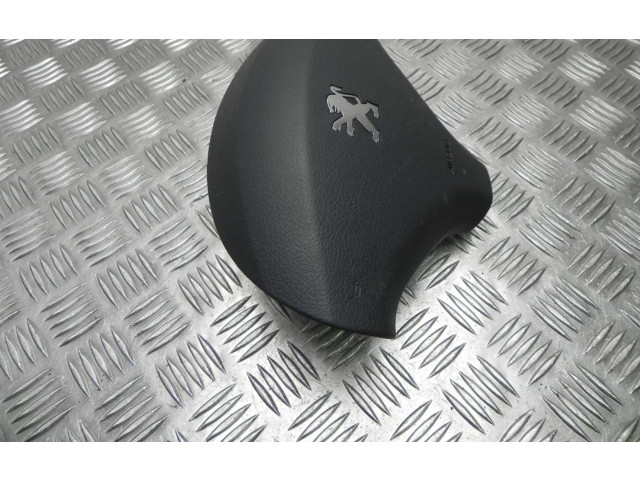 Подушка безопасности водителя 96845302ZE, M3479   Peugeot 5008