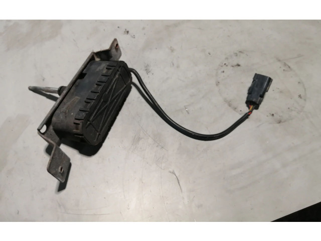 Моторчик стеклоочистителя 8620959, 0390206219 Volvo S60