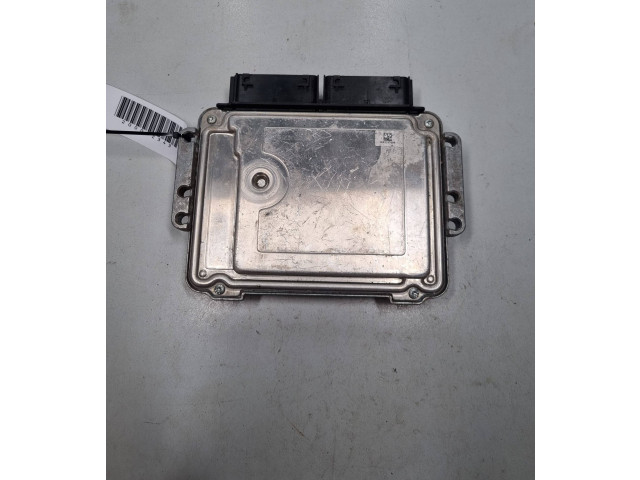 Блок управления двигателя 0261S18852   Ford B-MAX