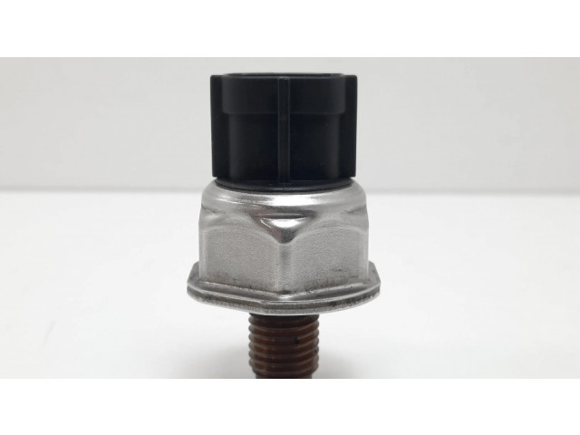 Магистральная трубка топлива