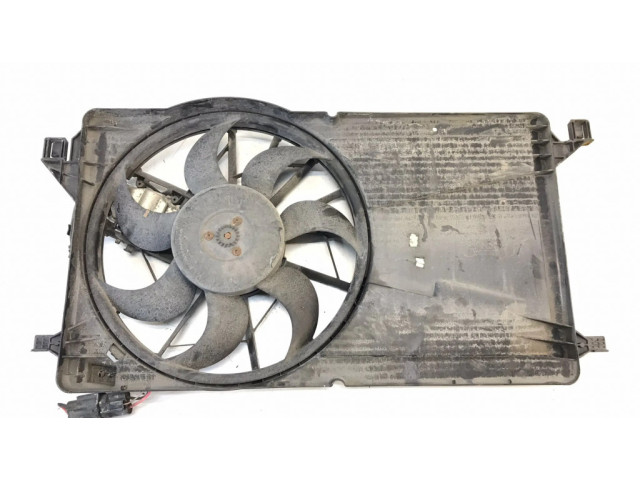 Вентилятор радиатора     3M5H8C607RH, K1896    Ford Focus 1.8