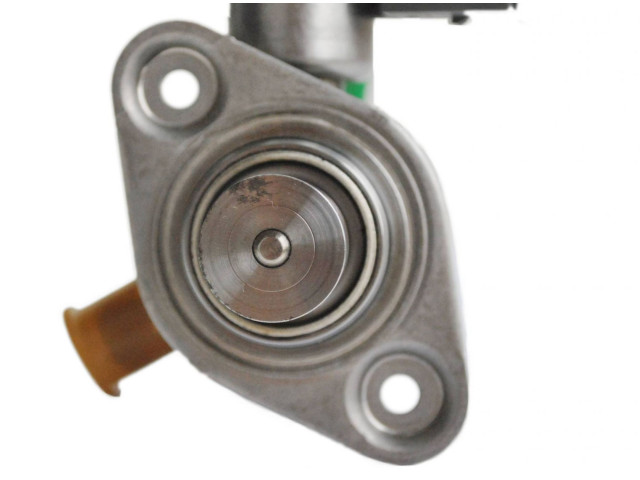 Топливный насос 04E127025D Skoda Octavia Mk3 (5E) для двигателя CZDA