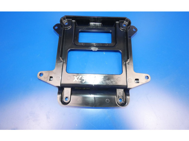 Дисплей    31403349   Volvo XC90