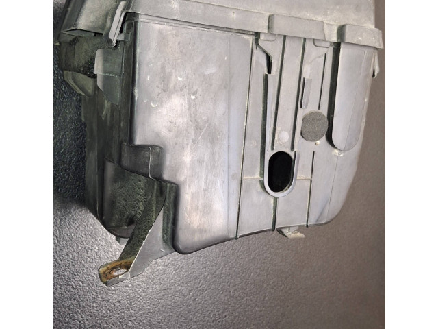   Pojistková skříňka 9643581380   Citroen Berlingo 2006