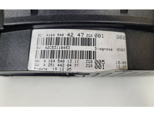 Панель приборов A1645404247, A1645401311   Mercedes-Benz ML W164       