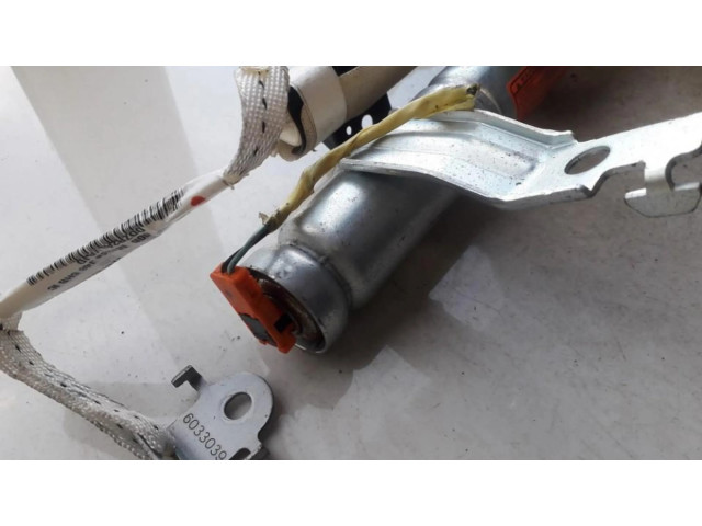 Боковая подушка безопасности    Mazda 3 I