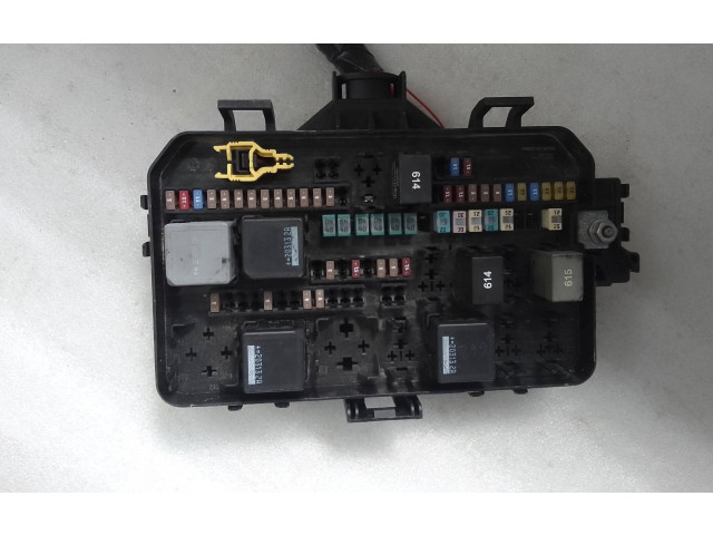 Pojistková skříňka 32212356, 2008031086 Polestar 2 2022