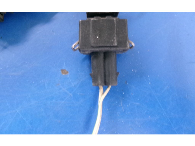 Зеркало (управляемое электричеством)    Volkswagen Transporter - Caravelle T4