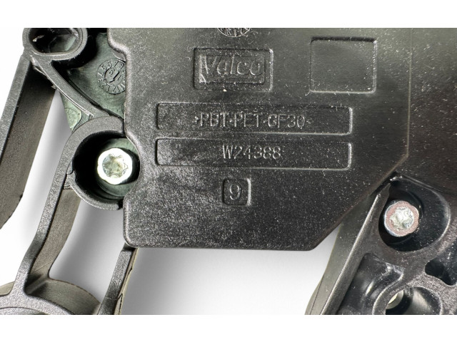 Моторчик заднего дворника 5F4955711A, W000086097    Skoda Octavia Mk3 (5E)