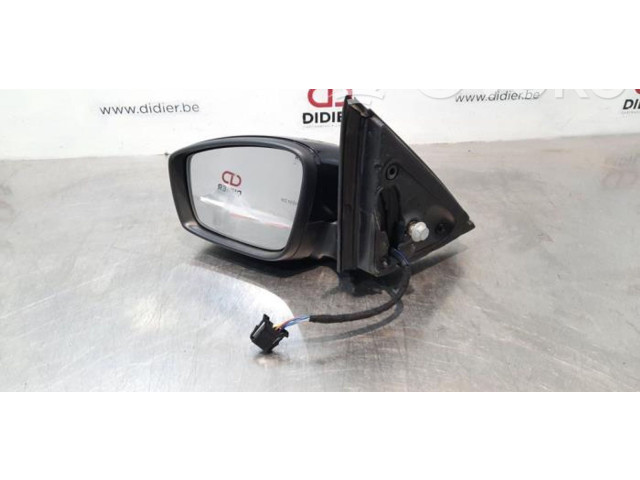 Зеркало электрическое Skoda Fabia Mk3 (NJ) 2015 - 2021 года
