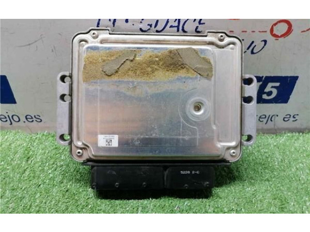 Блок управления двигателем Блок управления 281014569, 51828290   Lancia Delta