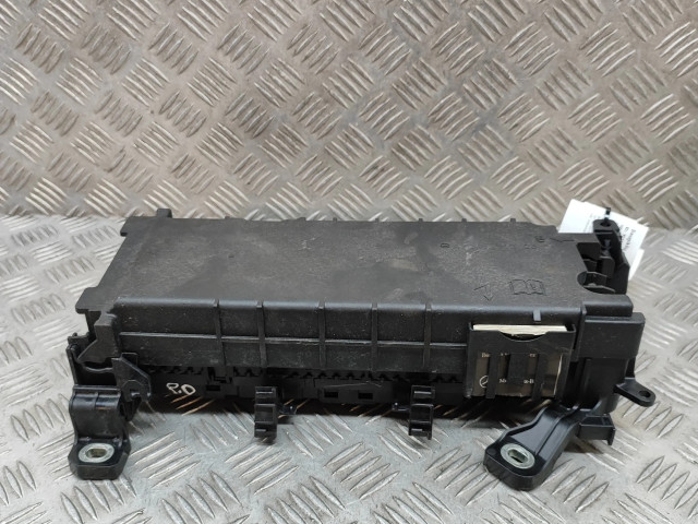 Блок предохранителей  A2465402714, A2465402614   Mercedes-Benz CLA C117 X117 W117    