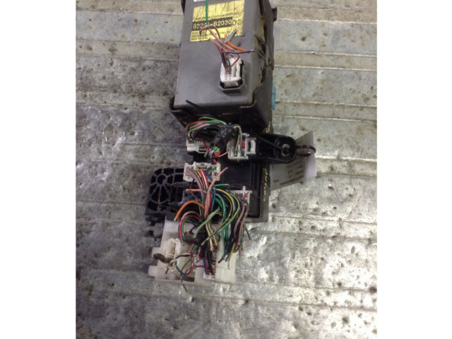 Блок предохранителей Daihatsu Cuore