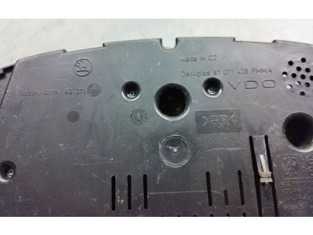 Панель приборов 3U0920842D, 3U0920842D Skoda Superb B5 (3U)