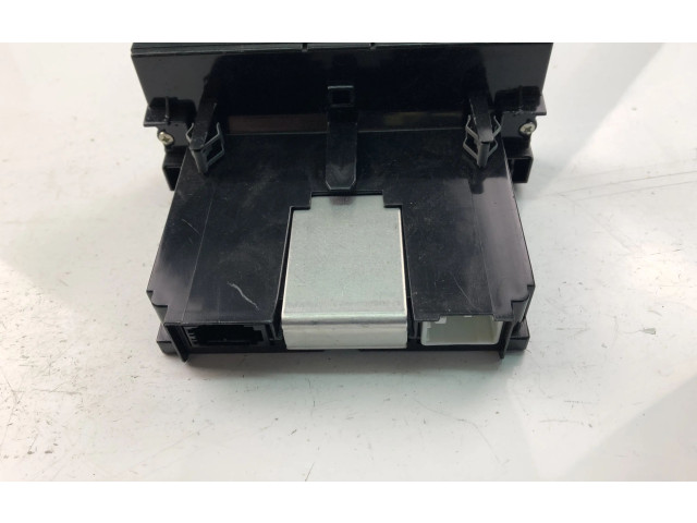 Дисплей    31268055   Volvo C30