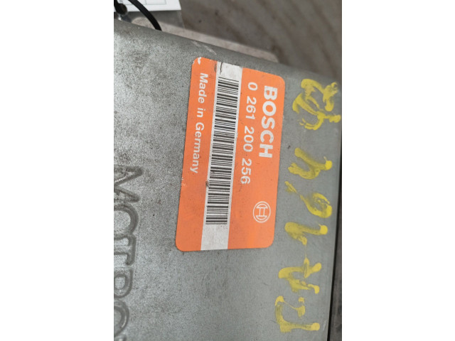 Řídící jednotka 0261200256 Alfa Romeo 164 1992