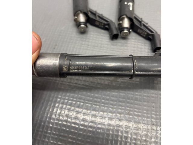 Vstřikovač 06M906036T, 01019 Porsche Cayenne (9Y0 9Y3)