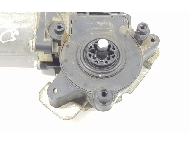 Передний двигатель механизма для подъема окон 0130821720, 807012X00B   Nissan Terrano