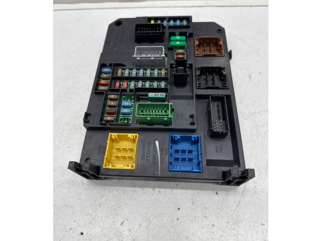 Другие блоки управления / модули 9806687980, BSIQ0401 Citroen DS4