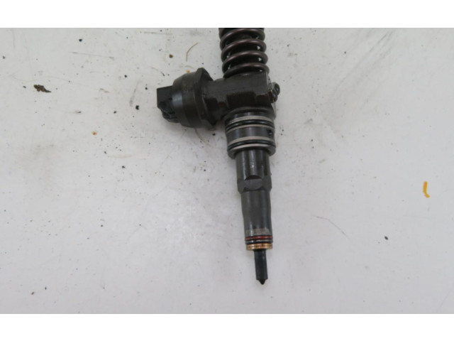 Форсунка 038130073AG, 038130073AG Skoda Fabia Mk2 (5J) BNM