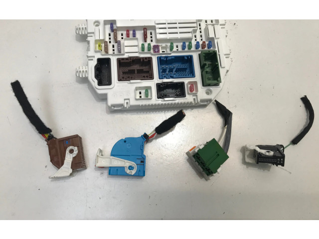 Блок комфорта 9846631580, 9830407780 Citroen C5 X