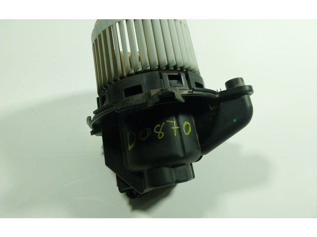 Вентилятор печки    272102988R   Dacia Dokker