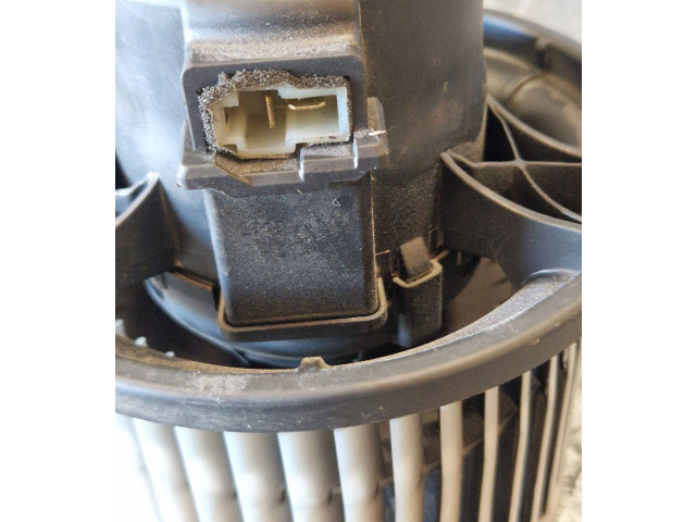 Вентилятор печки    F00S33F012   KIA Ceed