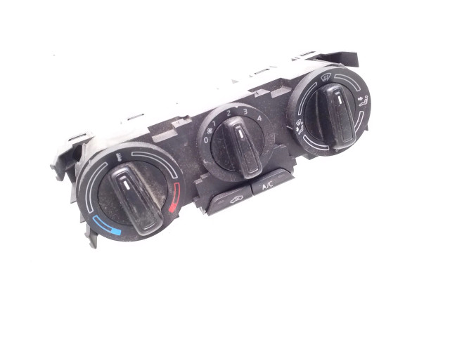 Блок управления климат-контролем 6V0820045A Skoda Fabia Mk3 (NJ)